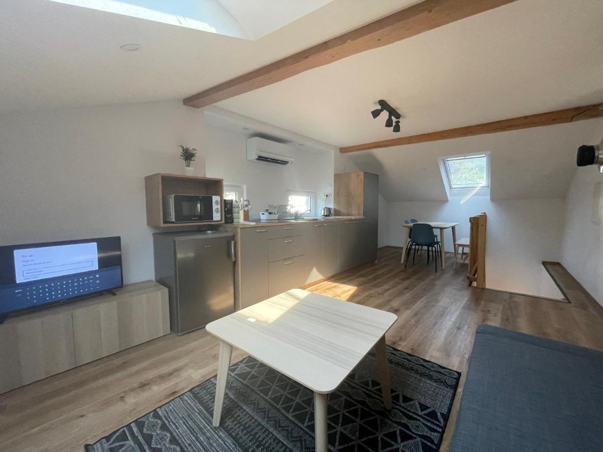 Azimut Hisa Apartment Толмин Екстериор снимка